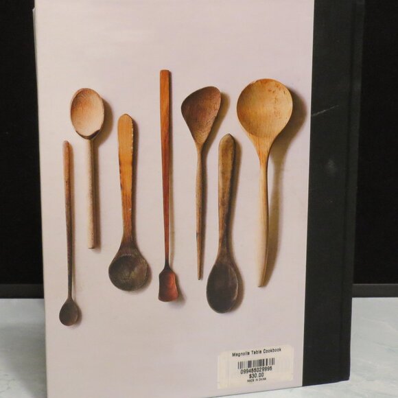 Magnolia Table Cookbook Joanna Gaines Recipes Collection Gathering - Picture 3 of 3